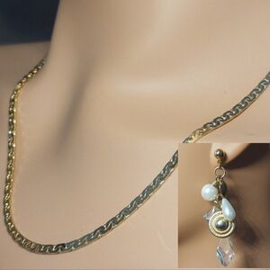 💜3/$20💜 Lot 20" 14k Gold Plated Chain And Faux Pearl earrings